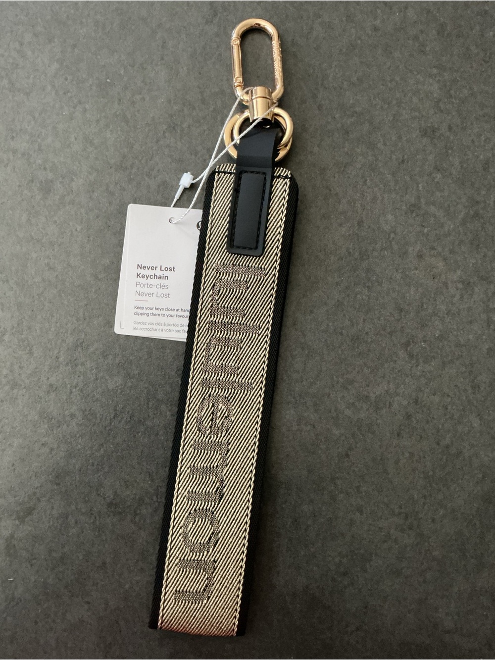 Lululemon never lost Keychain